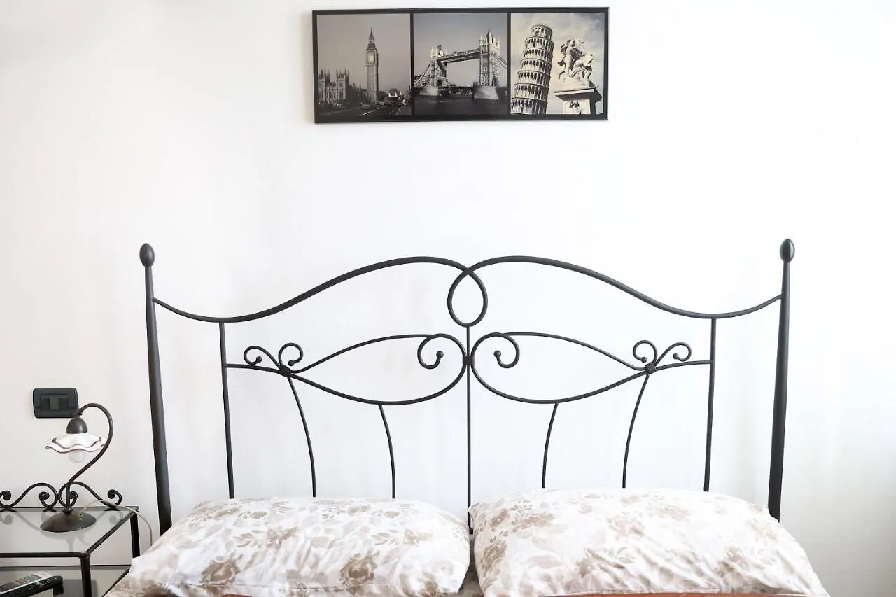 Bed and Breakfast La Maison De Tommy Пиза